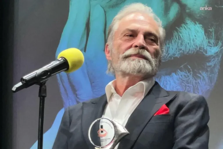 Haluk Bilginer Onur Ödülünün sahibi oldu