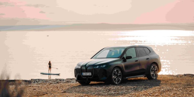 BMW, SipaBoards İş Birliğiyle Elektrikli Mobiliteyi Denizlere Taşıyor